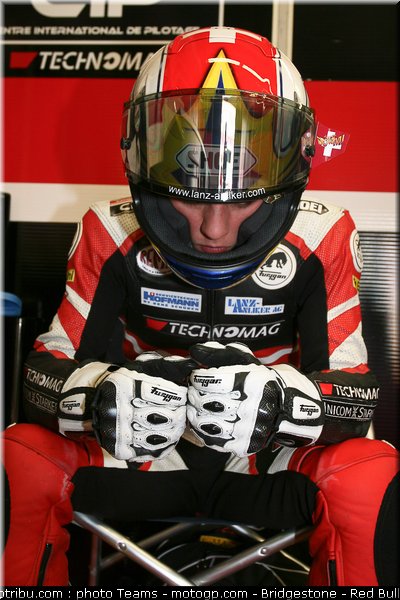 moto2_aegerter_6_italie_2010