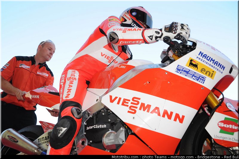 moto2_bradl_06_italie_2010