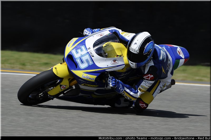 moto2_derosa_03_italie_2010