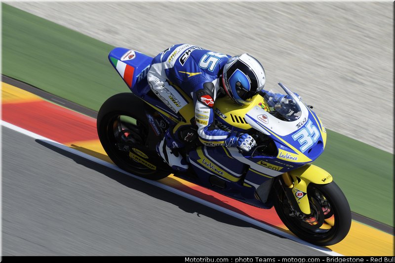 moto2_derosa_05_italie_2010