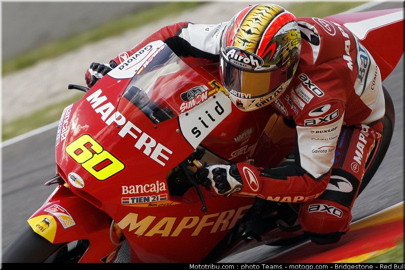 moto2_simon_09_italie_2010