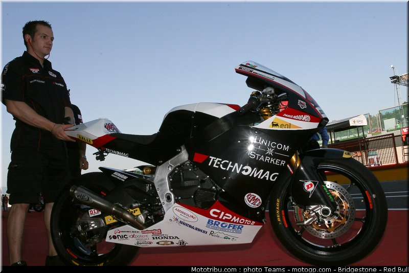 moto2_technomag_cip_18_italie_2010
