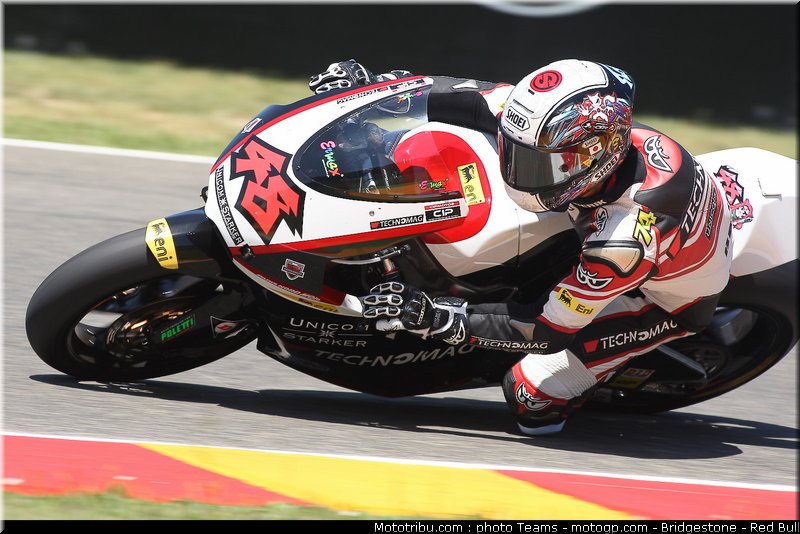 moto2_tomizawa_08_italie_2010