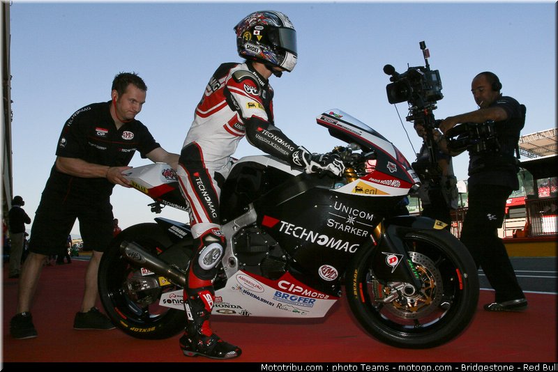 moto2_tomizawa_14_italie_2010