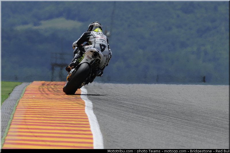 motogp_depuniet_06_italie_2010