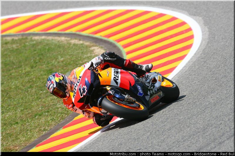 motogp_dovizioso_09_italie_2010
