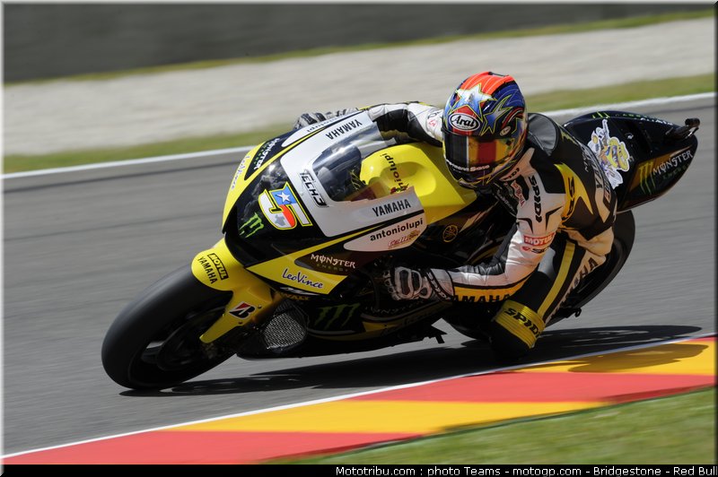 motogp_edwards_04_italie_2010