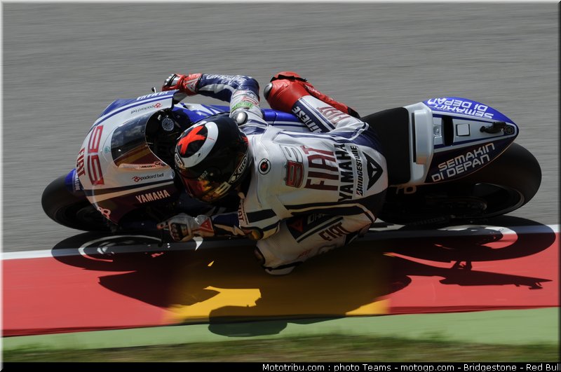 motogp_lorenzo_03_italie_2010