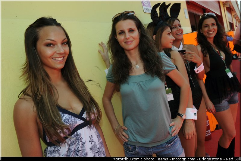 motogp_pitbabes_italie_2010_018