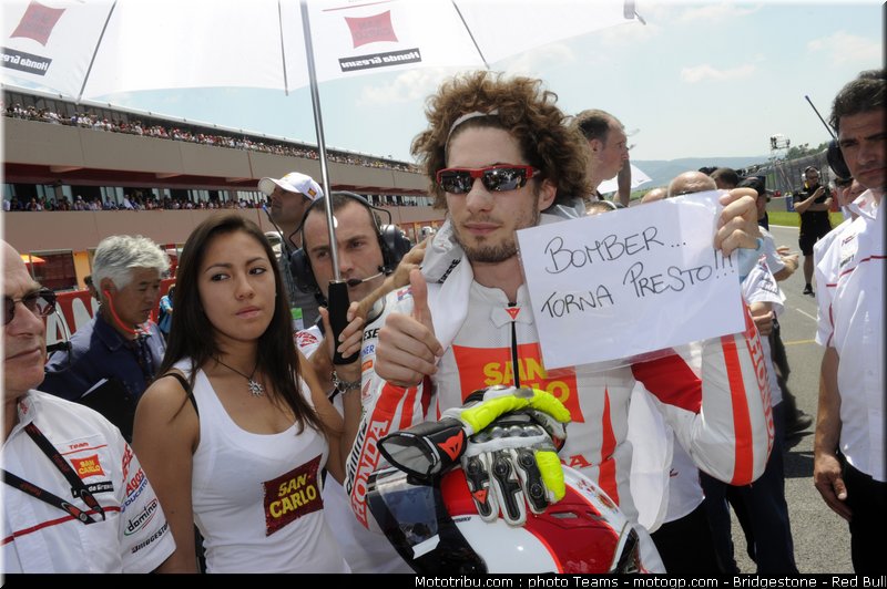 motogp_pitbabes_italie_2010_035