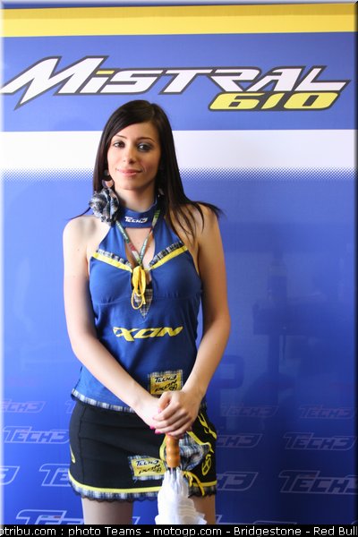 motogp_pitbabes_italie_2010_058