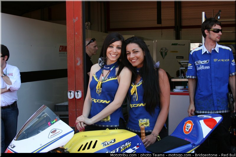 motogp_pitbabes_italie_2010_061