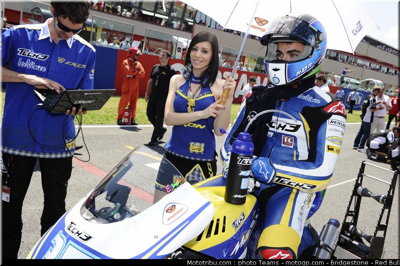 motogp_pitbabes_italie_2010_068