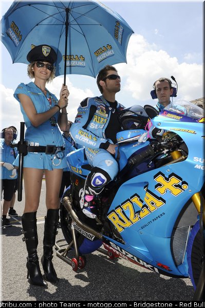 motogp_pitbabes_italie_2010_071