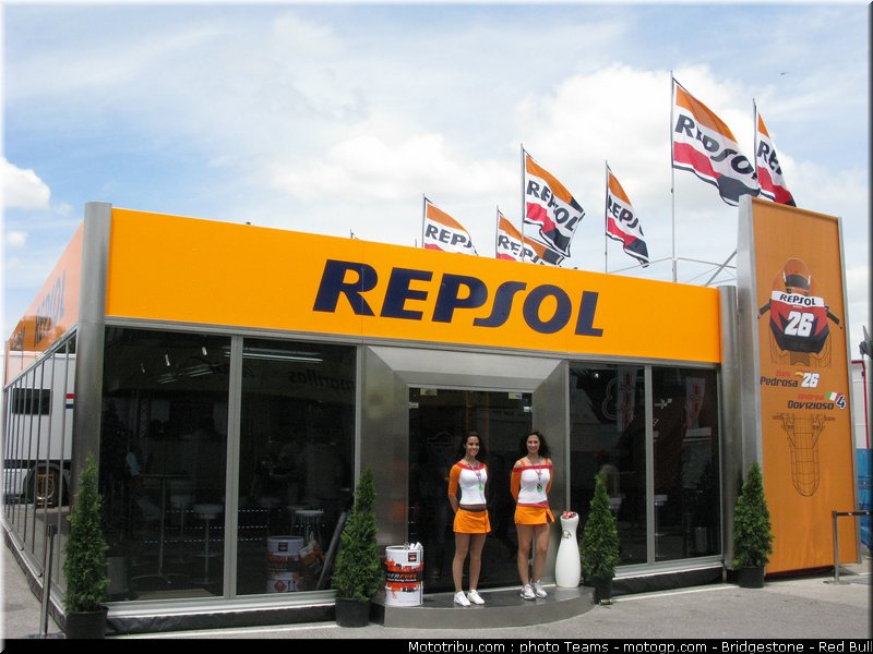 motogp_pitbabes_italie_2010_074