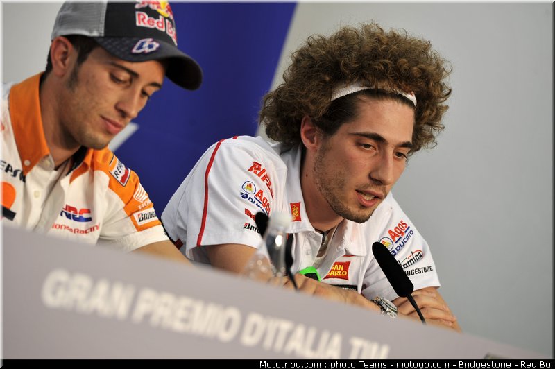 motogp_simoncelli_16_italie_2010