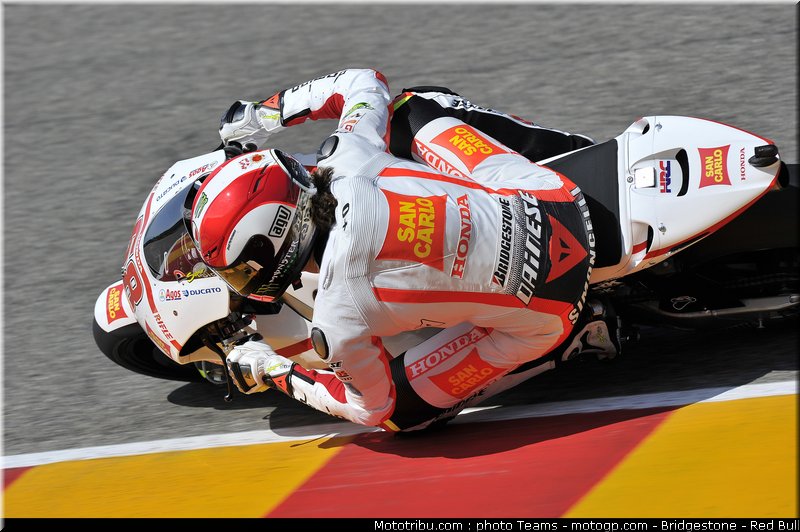 motogp_simoncelli_21_italie_2010