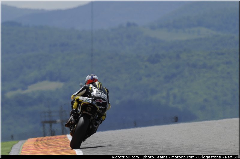 motogp_spies_04_italie_2010