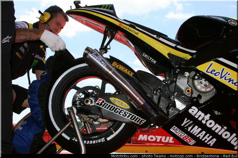motogp_spies_08_italie_2010