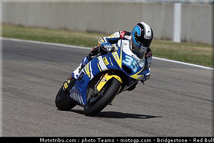 moto2_derosa_04_italie_2010.jpg