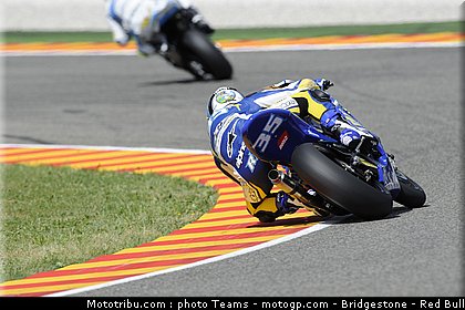 moto2_derosa_12_italie_2010.jpg