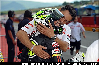 moto2_elias_09_italie_2010.jpg