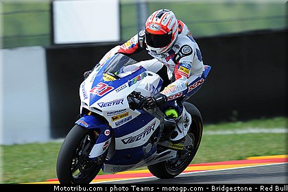moto2_leonov_1_italie_2010.jpg