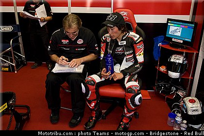 moto2_technomag_cip_01_italie_2010.jpg