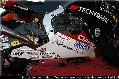 moto2_technomag_cip_10_italie_2010.jpg