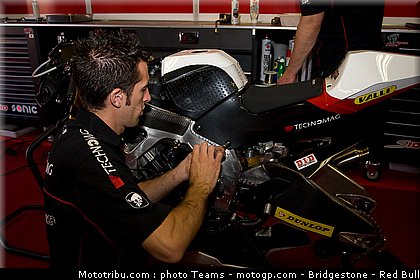 moto2_technomag_cip_20_italie_2010.jpg