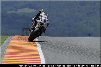 motogp_depuniet_06_italie_2010.jpg