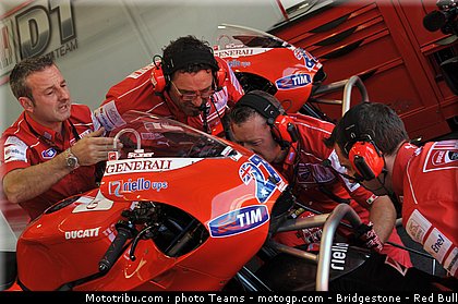 motogp_ducati_1_italie_2010.JPG