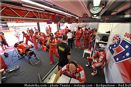 motogp_ducati_4_italie_2010.JPG