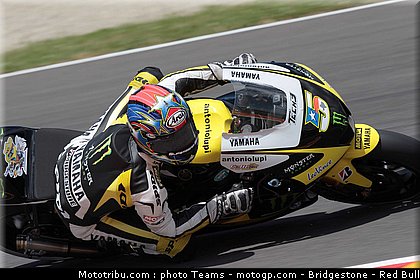 motogp_edwards_07_italie_2010.jpg