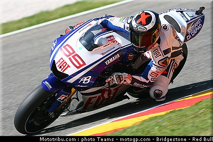 motogp_lorenzo_07_italie_2010.jpg