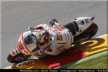 motogp_melandri_07_italie_2010.jpg