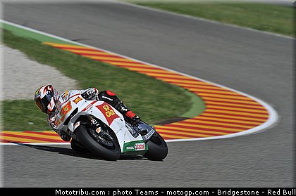 motogp_melandri_15_italie_2010.jpg