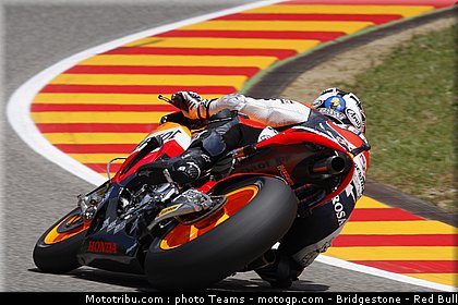 motogp_pedrosa_07_italie_2010.jpg