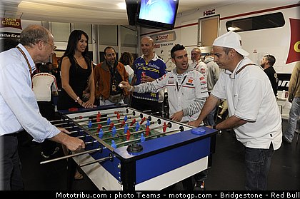 motogp_pitbabes_italie_2010_006.jpg