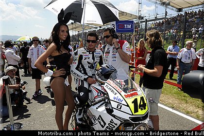 motogp_pitbabes_italie_2010_040.jpg