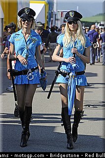 motogp_pitbabes_italie_2010_045.jpg