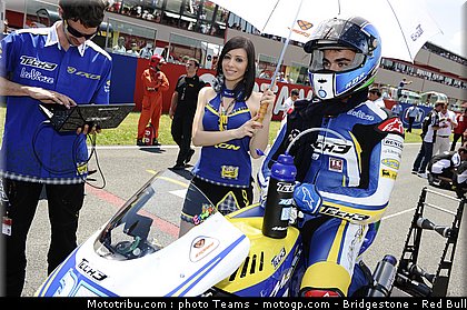 motogp_pitbabes_italie_2010_068.jpg