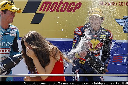 motogp_pitbabes_italie_2010_073.jpg