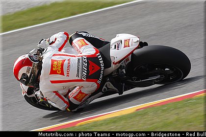 motogp_simoncelli_14_italie_2010.jpg