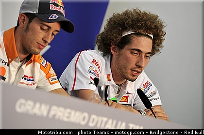 motogp_simoncelli_16_italie_2010.jpg