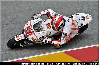 motogp_simoncelli_20_italie_2010.jpg