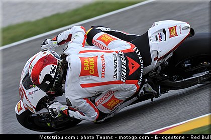 motogp_simoncelli_28_italie_2010.jpg