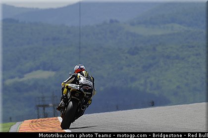 motogp_spies_04_italie_2010.jpg