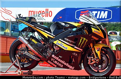 motogp_spies_07_italie_2010.jpg