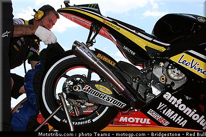 motogp_spies_08_italie_2010.jpg